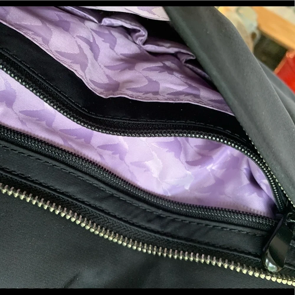 Lo&sons. BRookline crossbody /shoulder/carry on,computer iPad etc - Picture 10 of 16